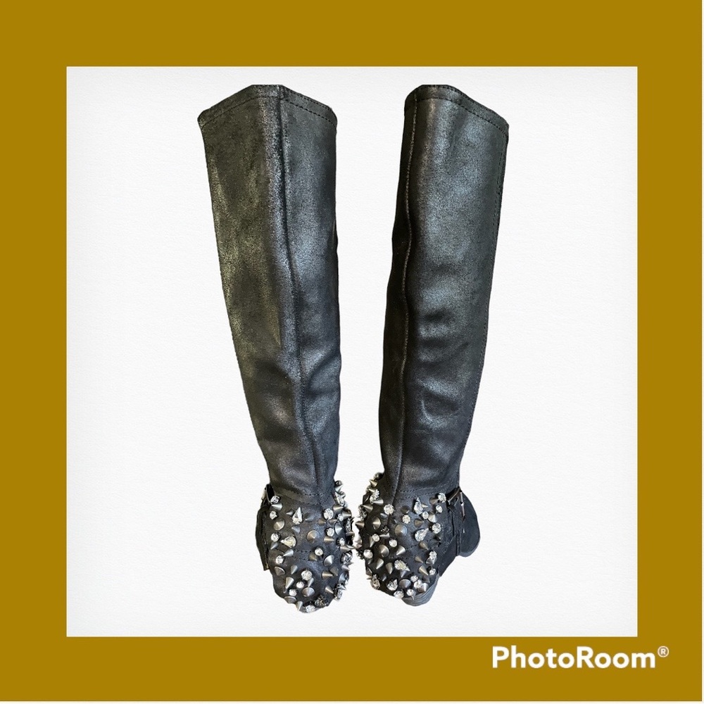 Naughty Monkey Boot - image 3